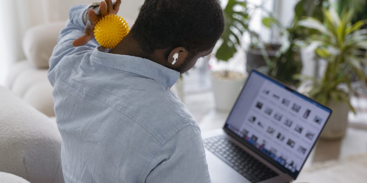 Digital life can be a pain in the neck (literally)!