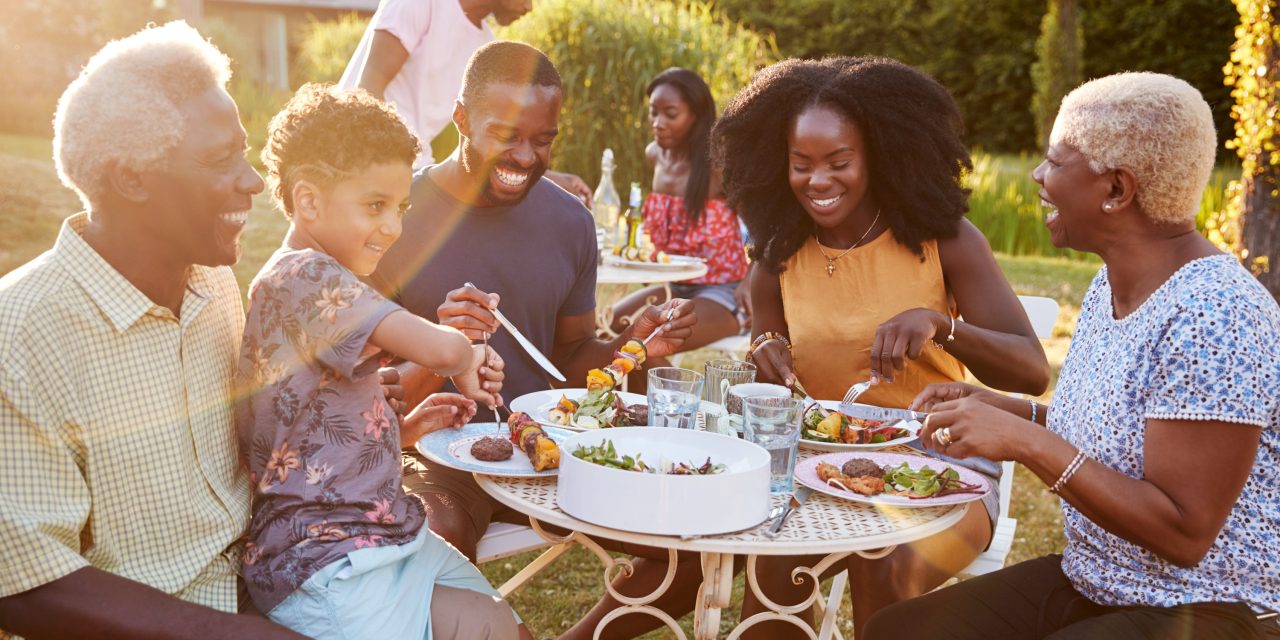 8 dietician-approved tips to keep your diet on track
