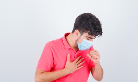 How does tuberculosis (TB) spread?